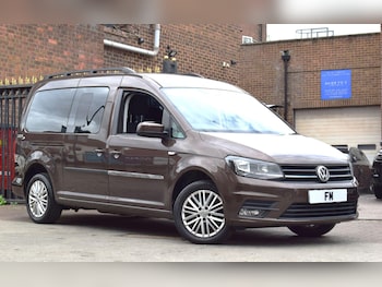 Used Volkswagen Caddy Maxi Life 2017 for sale - 75334589: Photo