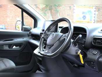 Used Vauxhall Combo Life 2023 for sale - 79373502: Photo