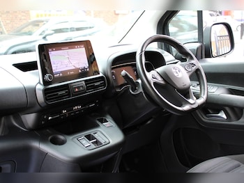 Used Vauxhall Combo Life 2023 for sale - 79373502: Photo