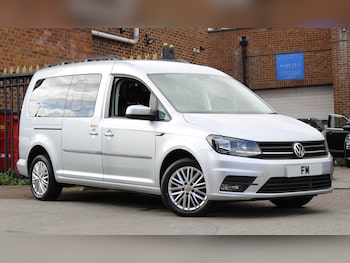 Used Volkswagen Caddy Maxi Life 2017 for sale - 78784257: Photo