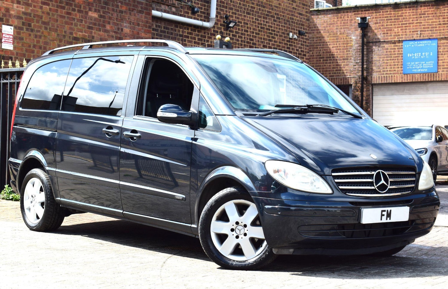 Used Mercedes-Benz Viano for sale - 76476606: Photo 1