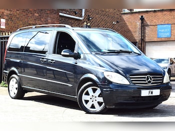 Used Mercedes-Benz Viano 2010 for sale - 76476606: Photo