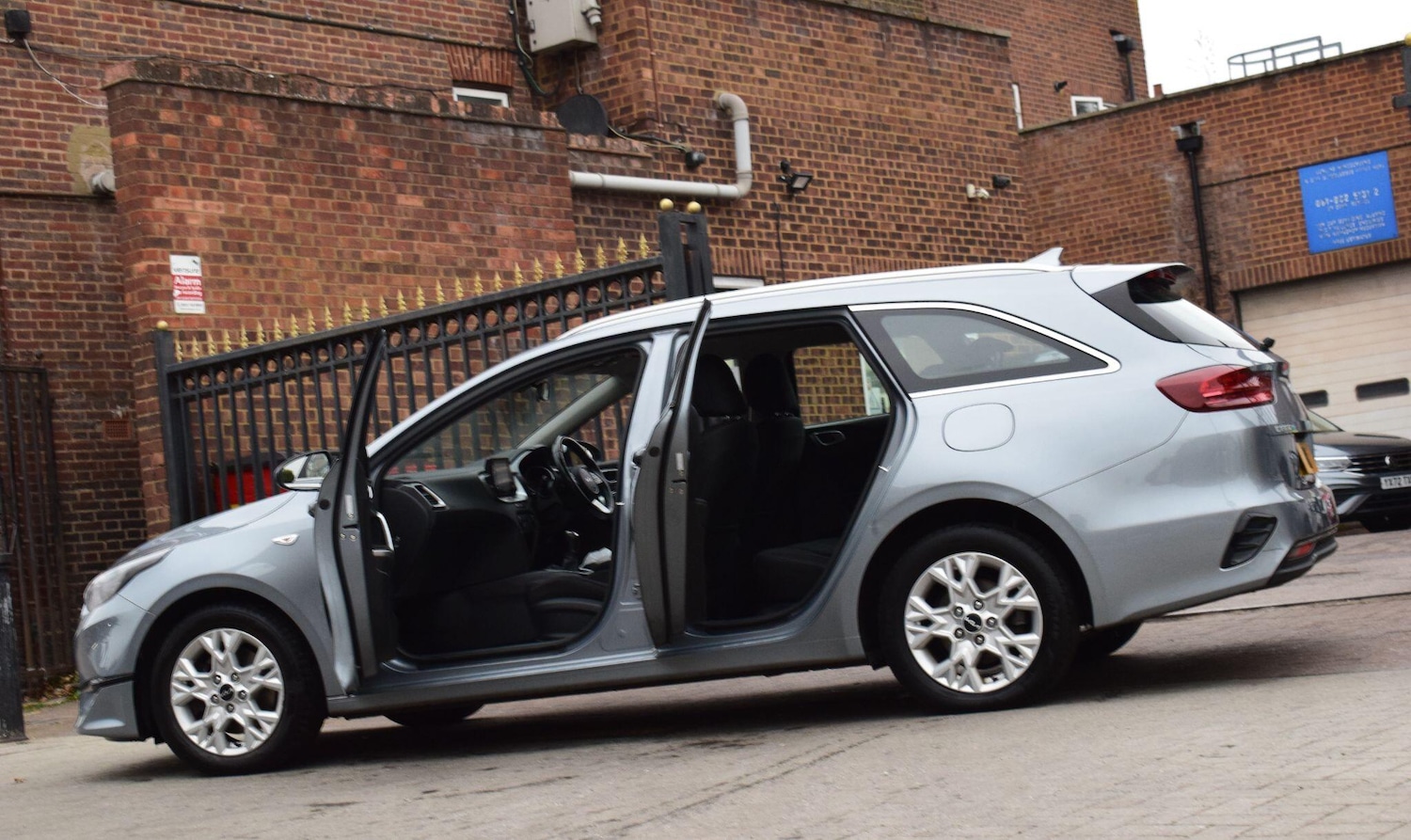 Used Kia Ceed 2022 for sale - 76238562: Photo 9