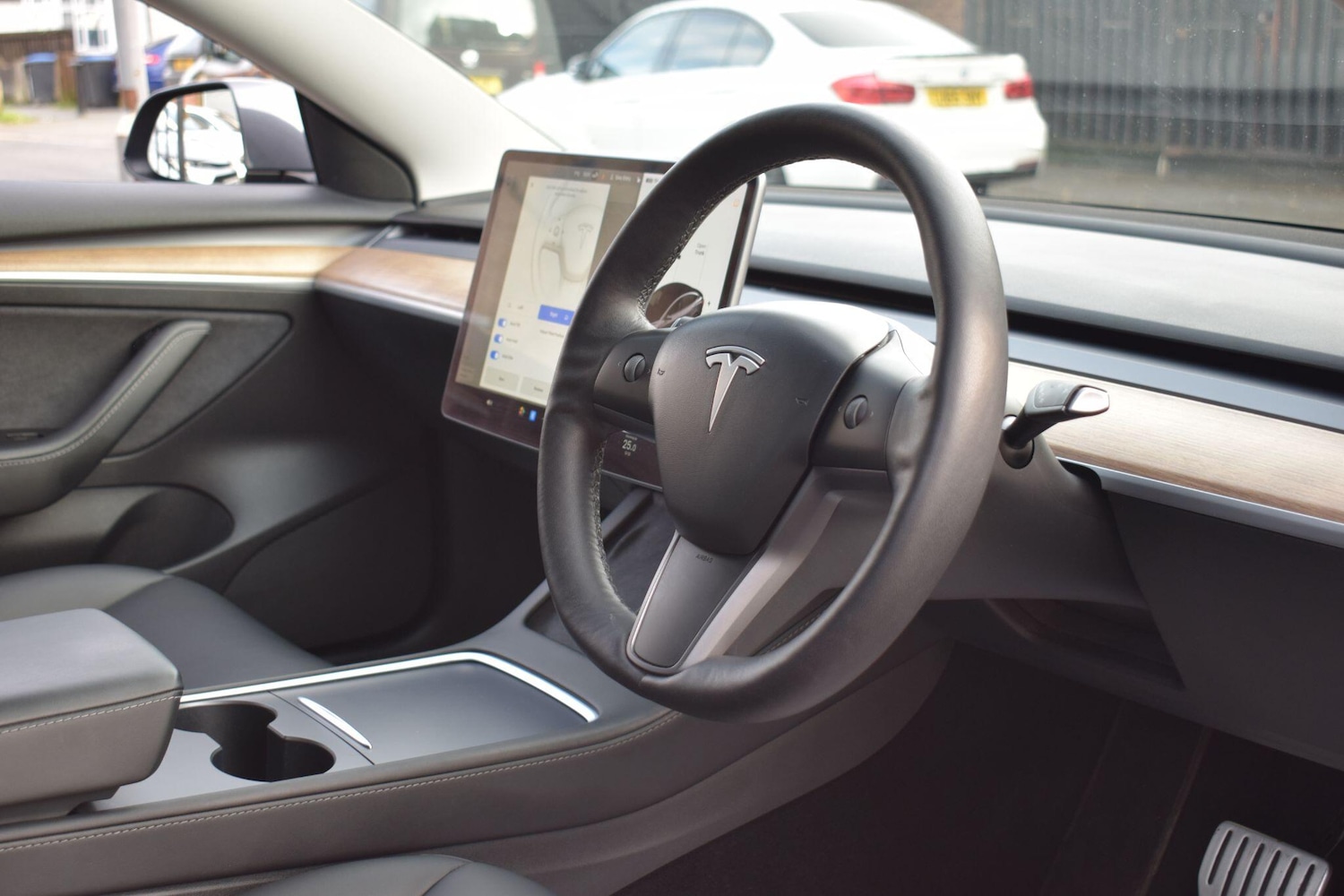 Used Tesla Model 3 2021 for sale - 76832668: Photo 6