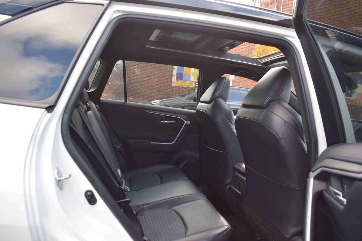 Used Toyota RAV4 2020 for sale - 76349394: Photo 13