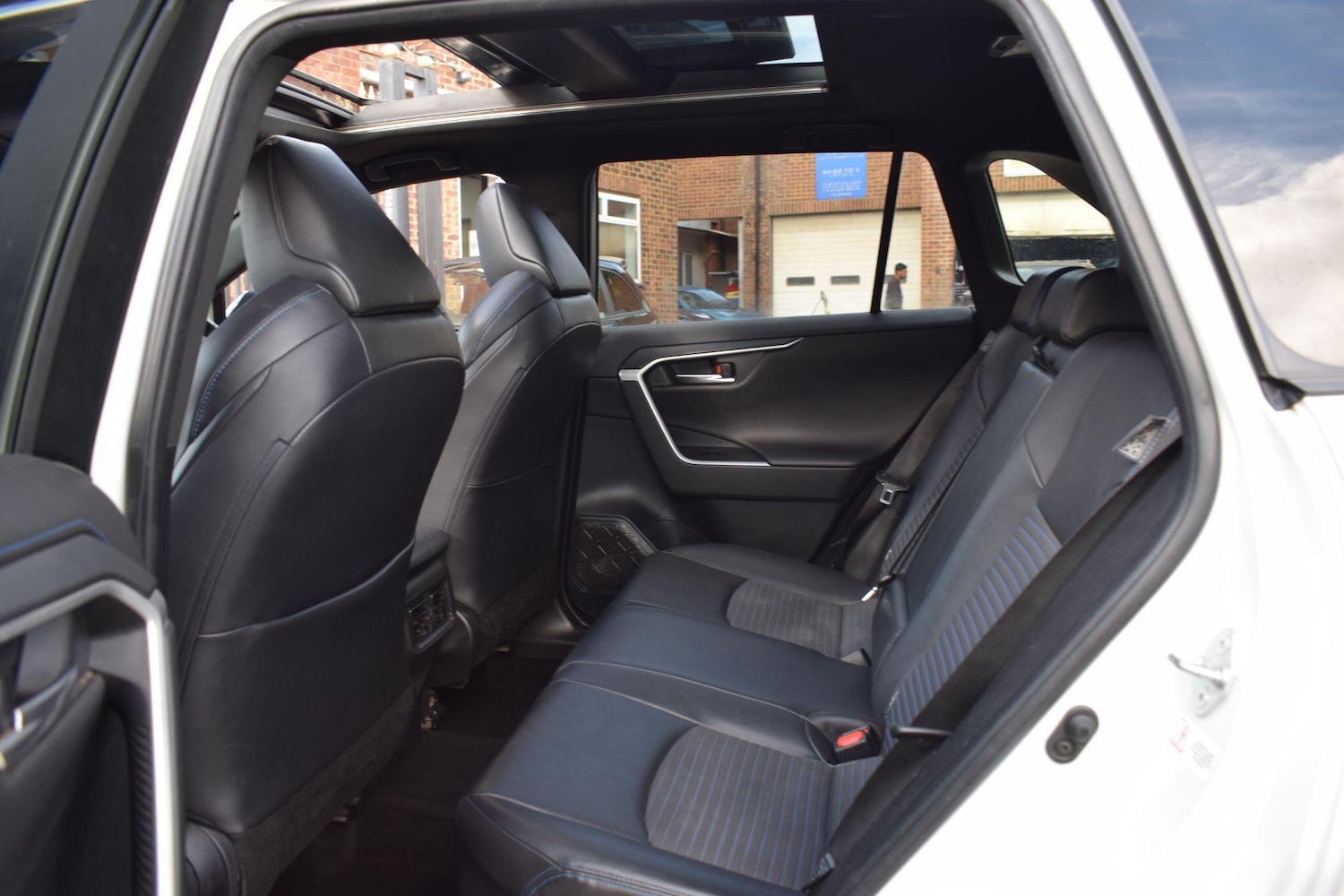 Used Toyota RAV4 2020 for sale - 76349394: Photo 17