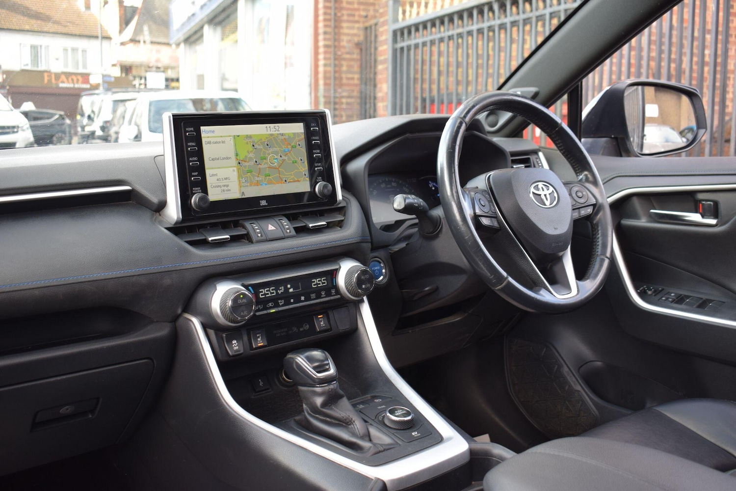 Used Toyota RAV4 2020 for sale - 76349394: Photo 2