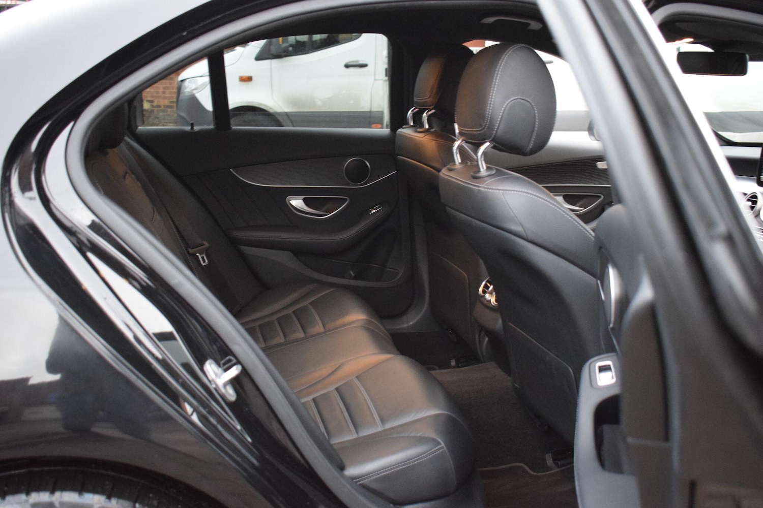 Used Mercedes-Benz C Class 2020 for sale - 77523583: Photo 15