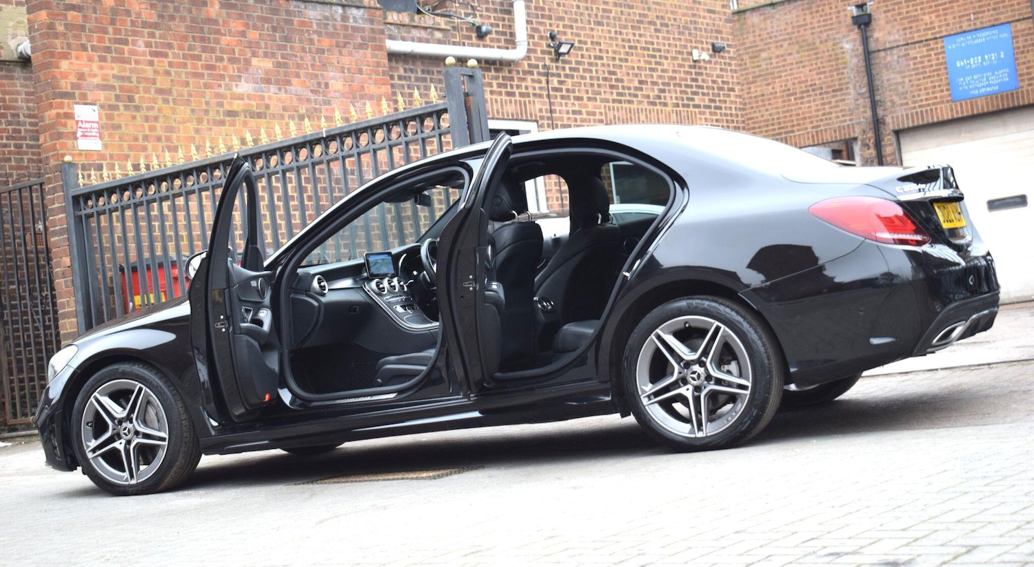 Used Mercedes-Benz C Class 2020 for sale - 77523583: Photo 47