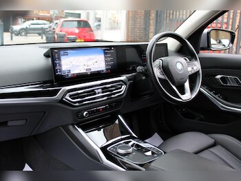 Used BMW 3 Series 2023 for sale - 78260737: Photo