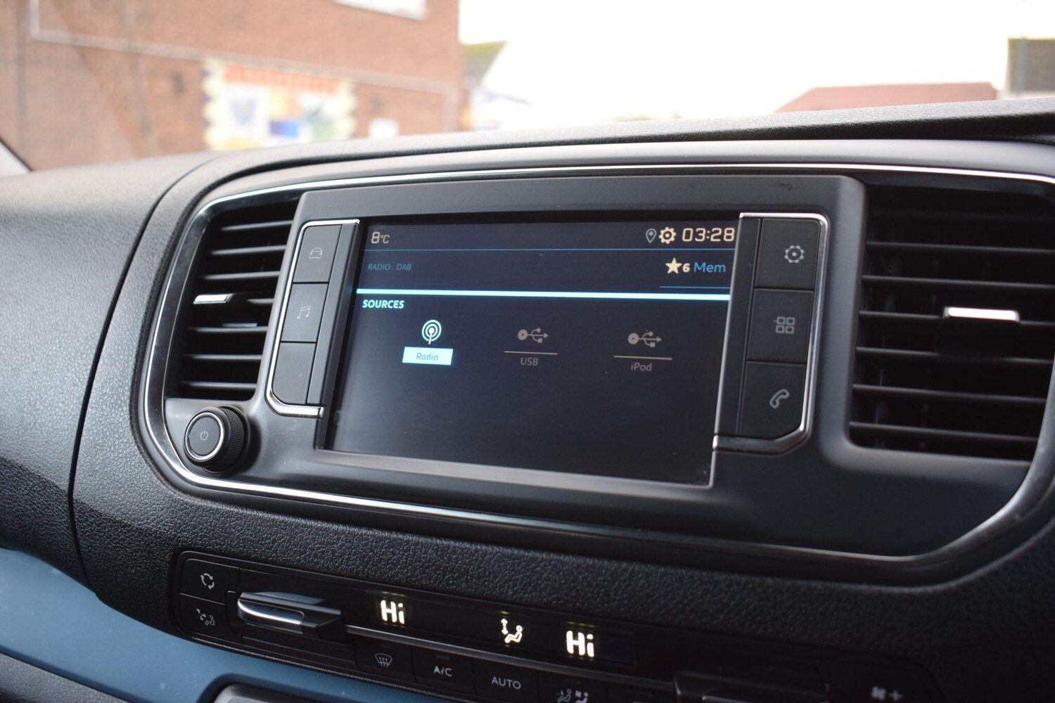 Used Peugeot Traveller 2020 for sale - 77358854: Photo 30