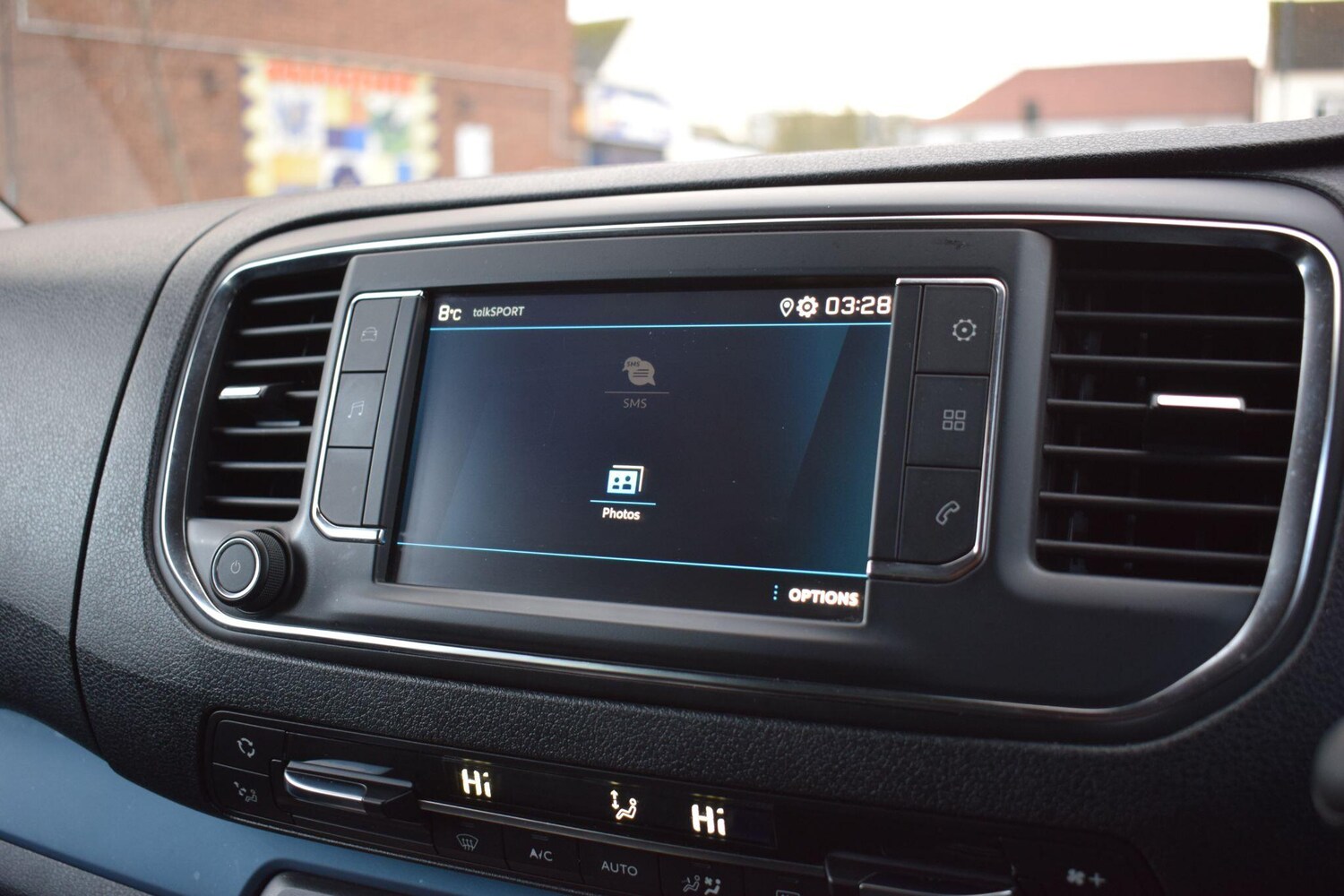 Used Peugeot Traveller 2020 for sale - 77358854: Photo 31