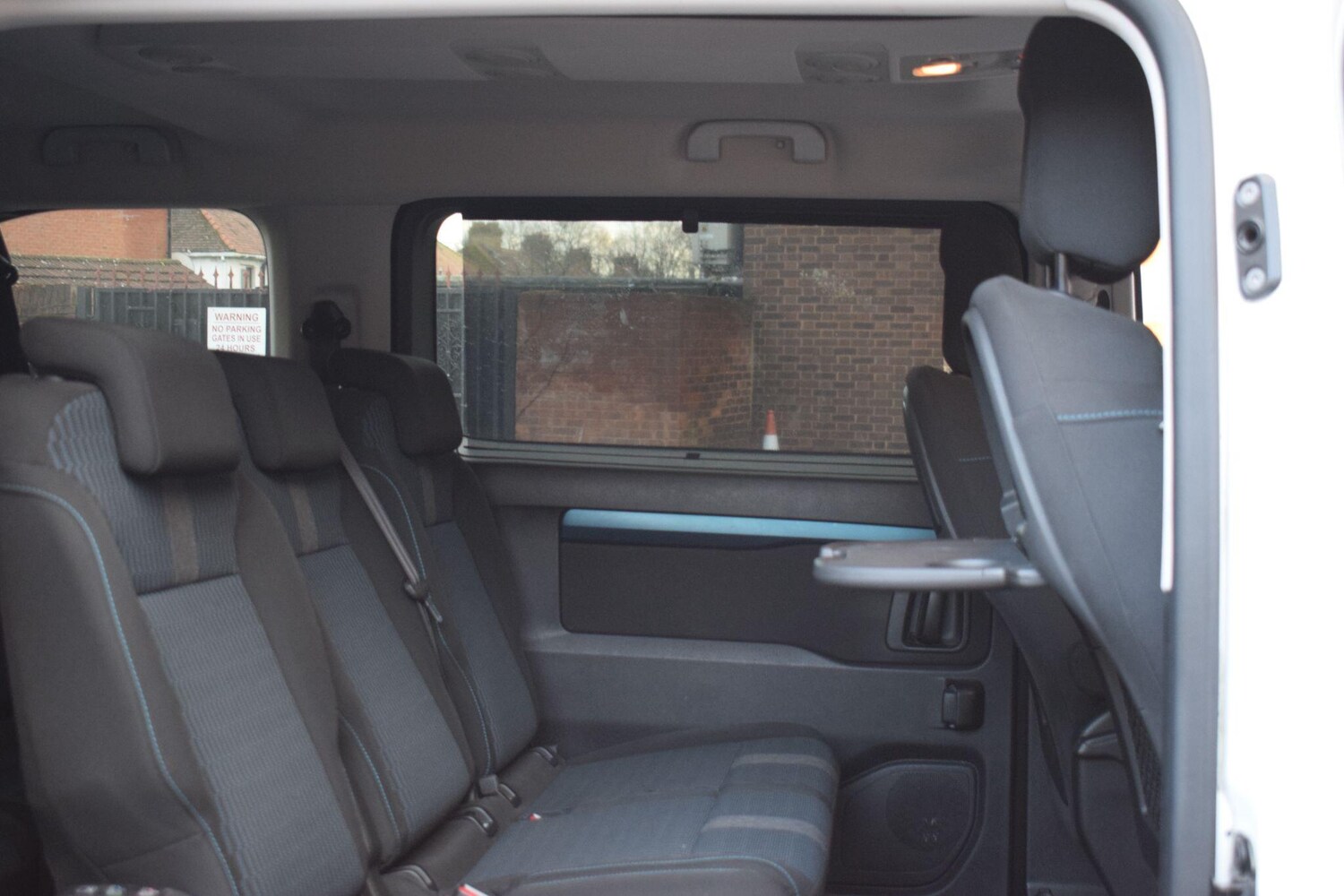 Used Peugeot Traveller 2020 for sale - 77358854: Photo 8