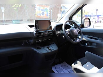 Used Citroen Berlingo 2023 for sale - 78335154: Photo