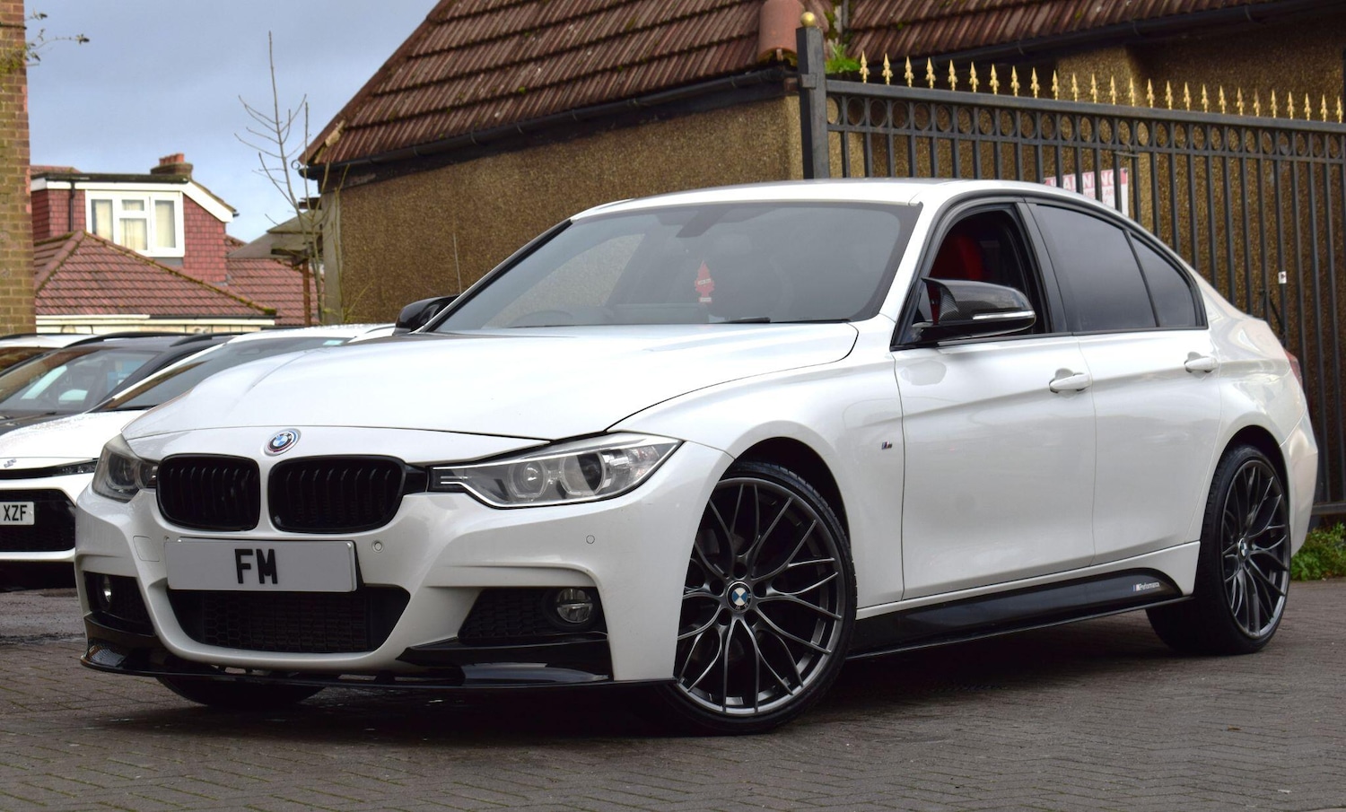 Used BMW 3 Series 2015 for sale - 76849940: Photo 1