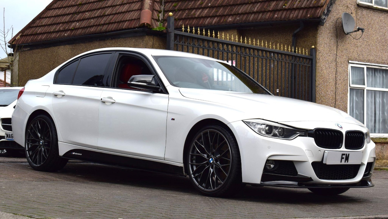 Used BMW 3 Series 2015 for sale - 76849940: Photo 16