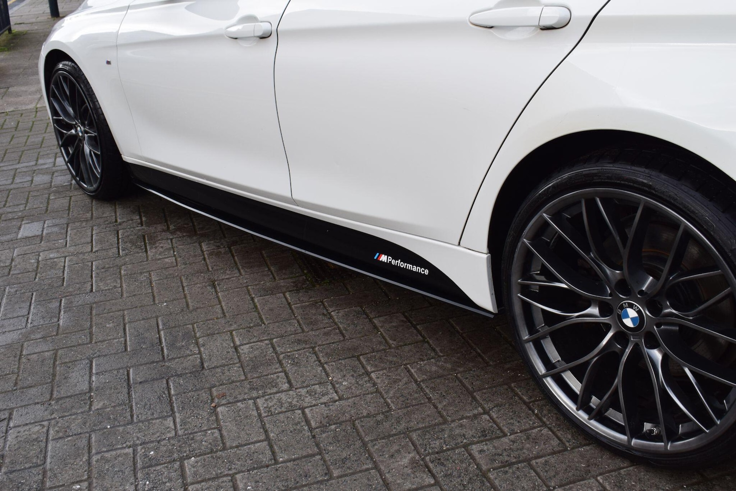 Used BMW 3 Series 2015 for sale - 76849940: Photo 31