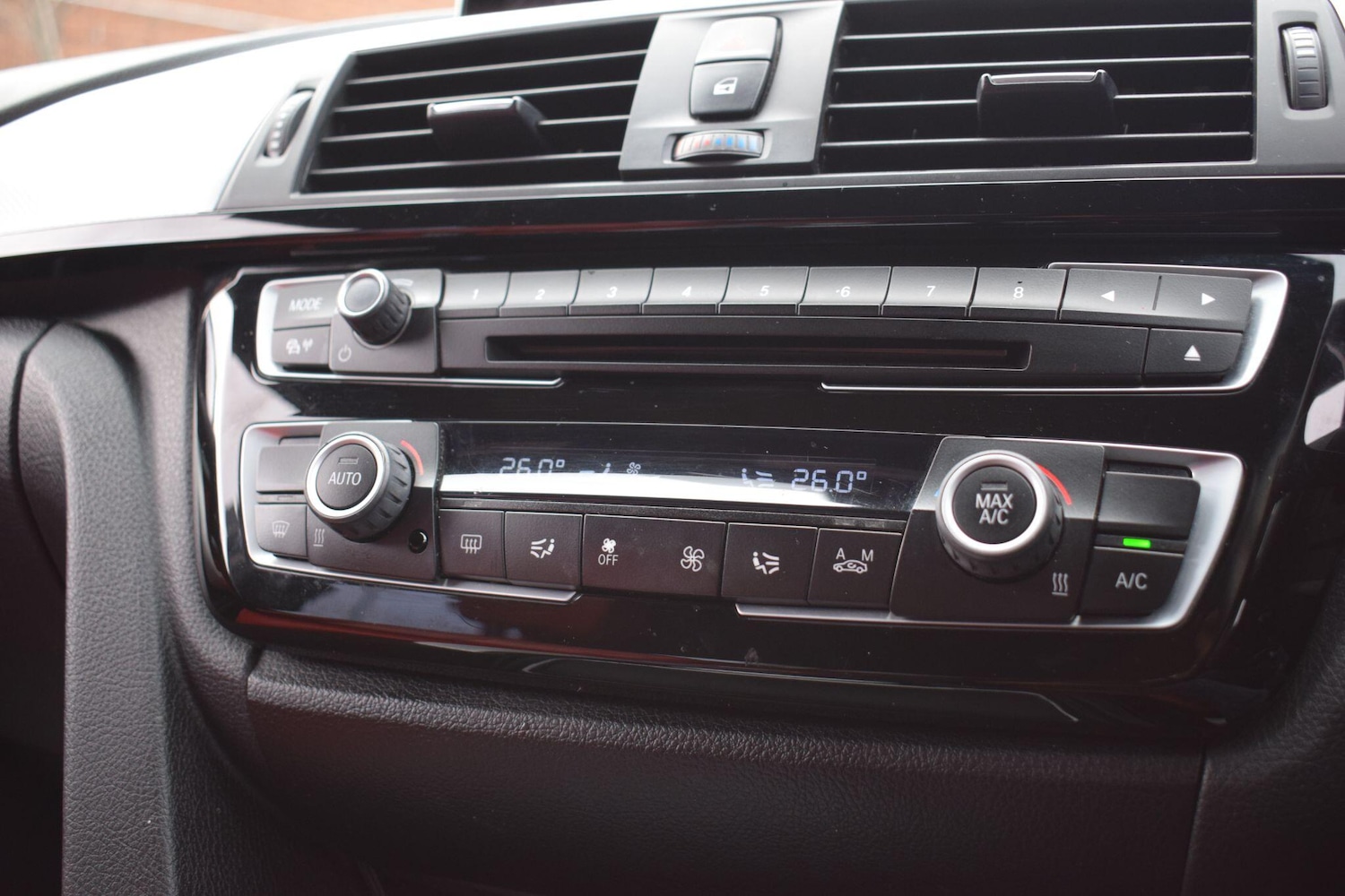 Used BMW 3 Series 2015 for sale - 76849940: Photo 52