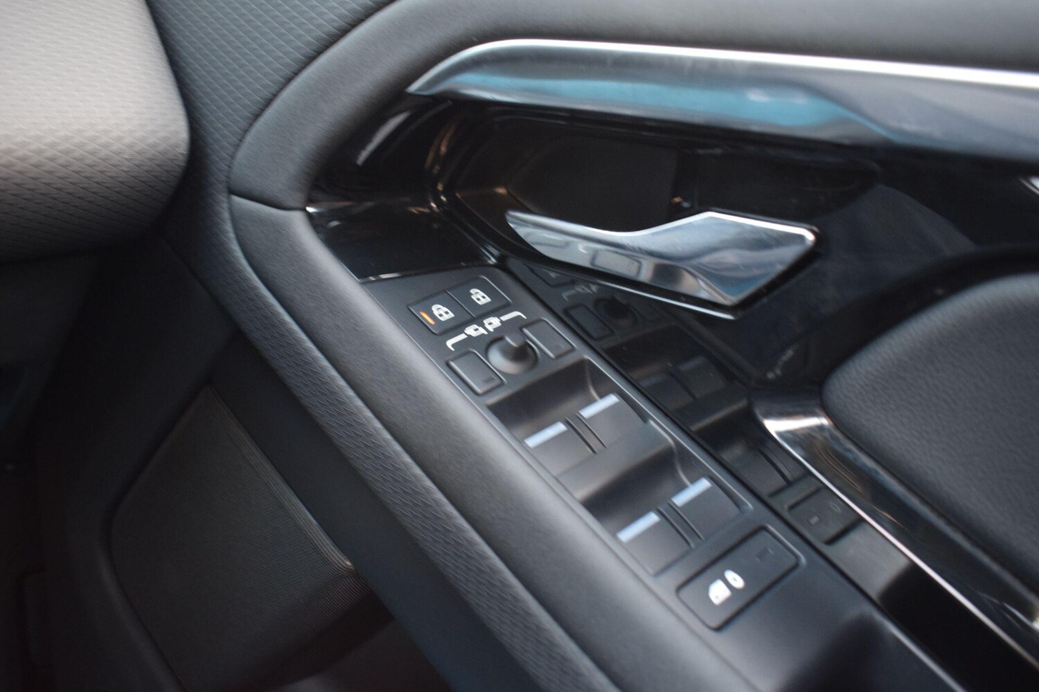 Used Land Rover Range Rover Evoque 2022 for sale - 78170372: Photo 28