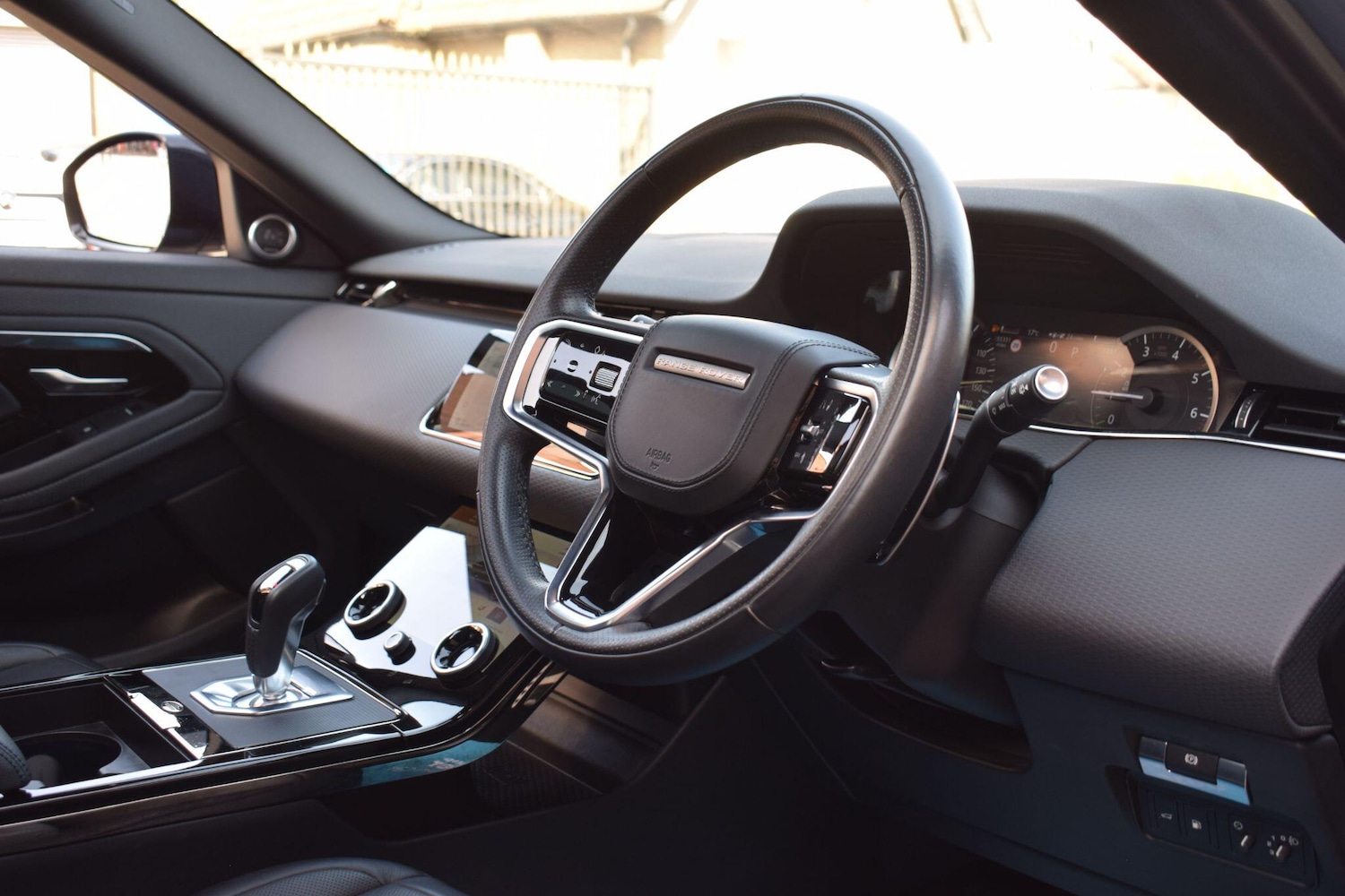 Used Land Rover Range Rover Evoque 2022 for sale - 78170372: Photo 5