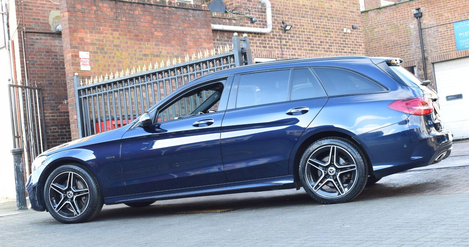 Used Mercedes-Benz C Class 2021 for sale - 77345628: Photo 10