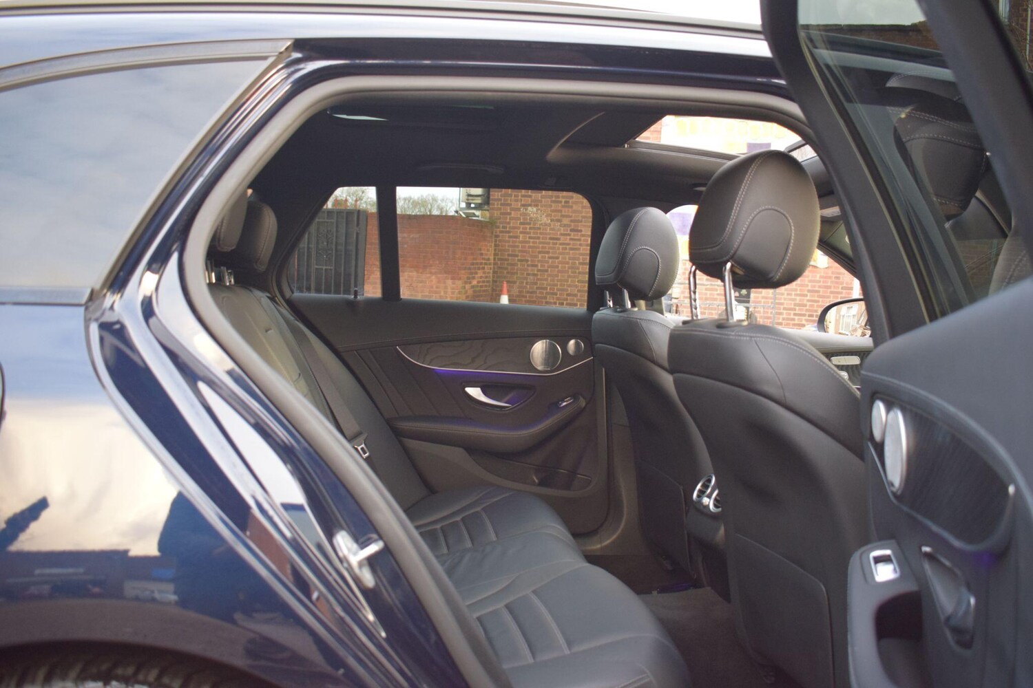 Used Mercedes-Benz C Class 2021 for sale - 77345628: Photo 11