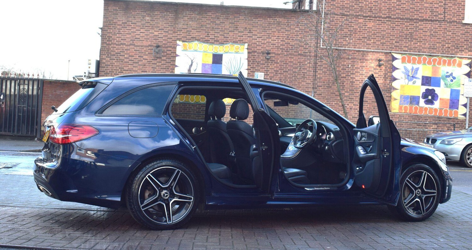 Used Mercedes-Benz C Class 2021 for sale - 77345628: Photo 6