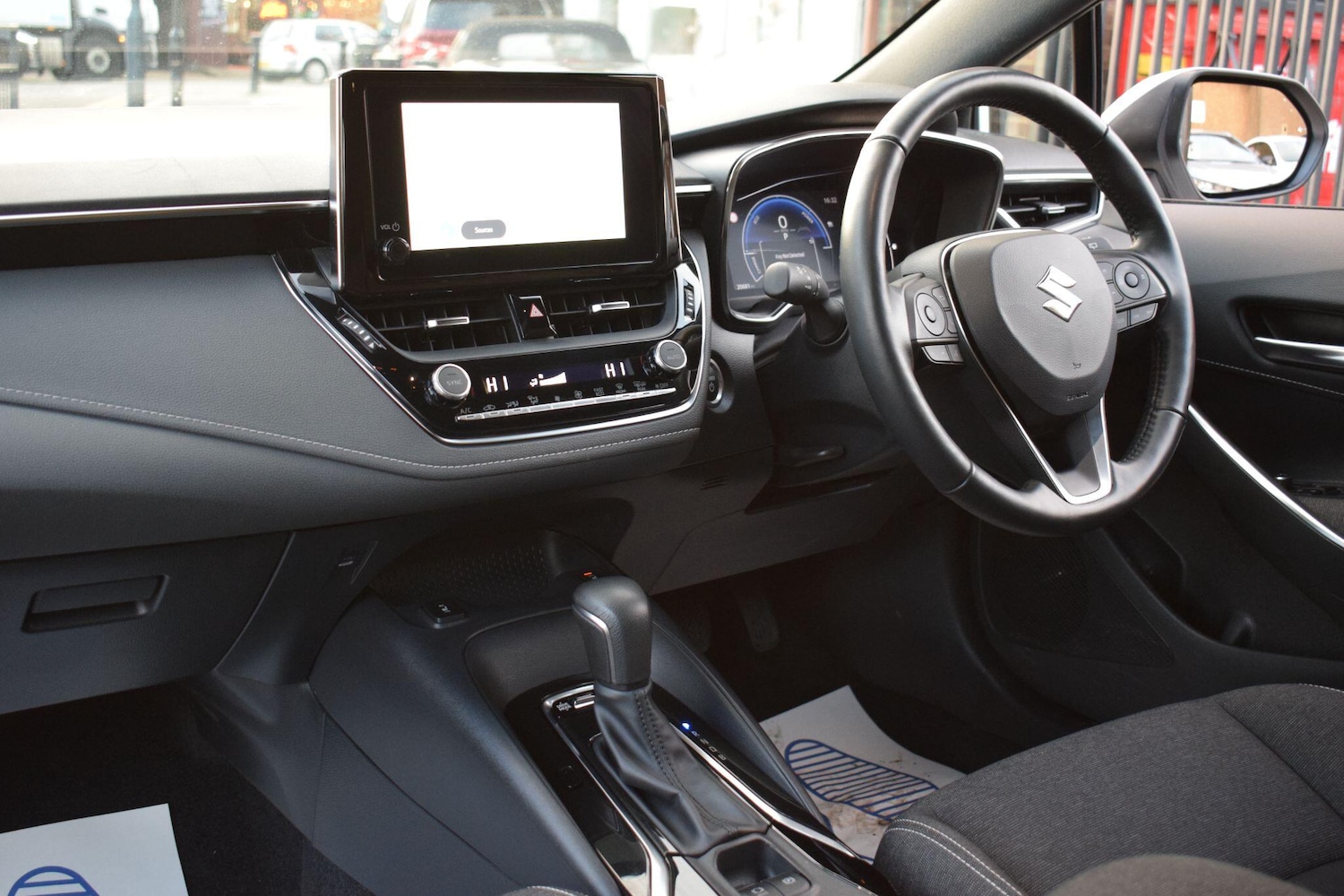 Used Suzuki Swace 2024 for sale - 76714805: Photo 4