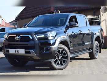 Used Toyota Hilux 2021 for sale - 75351112: Photo