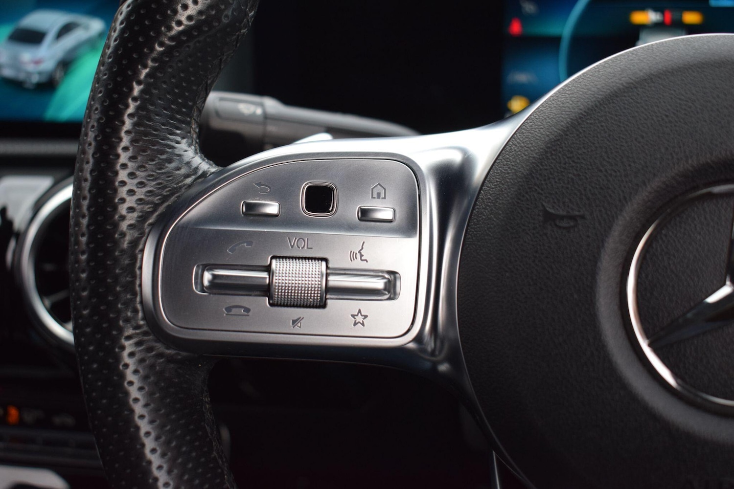 Used Mercedes-Benz CLA 2020 for sale - 76000925: Photo 25