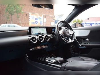 Used Mercedes-Benz CLA 2020 for sale - 76000925: Photo 4
