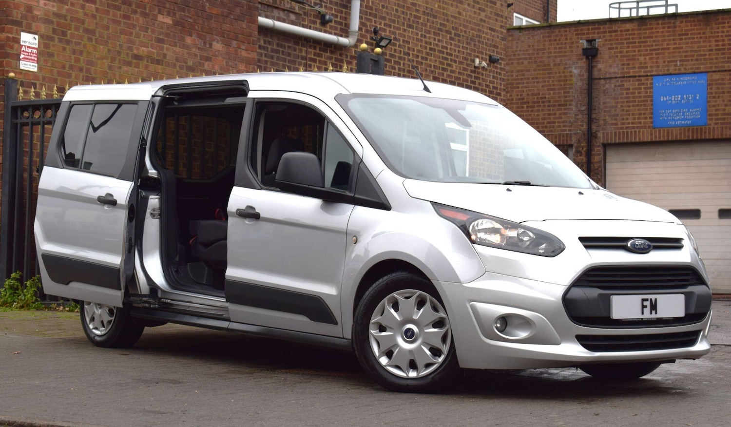 Used Ford Grand Tourneo Connect 2019 for sale - 76727308: Photo 22