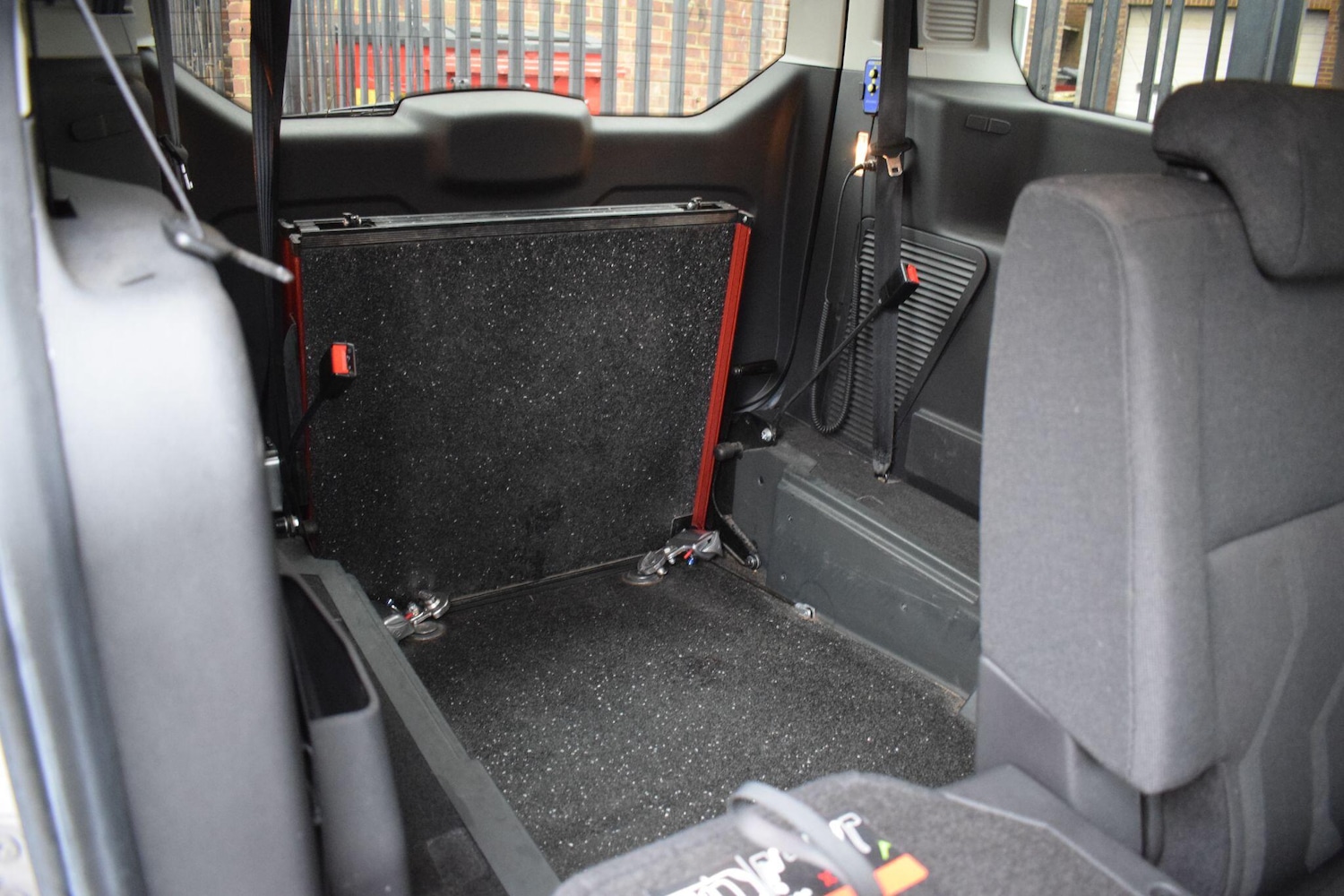 Used Ford Grand Tourneo Connect 2019 for sale - 76727308: Photo 23