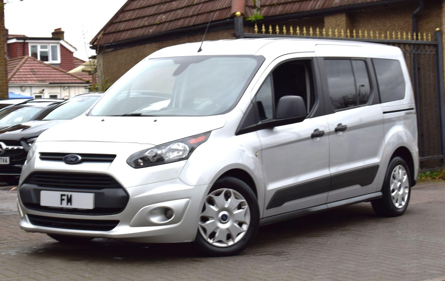 Used Ford Grand Tourneo Connect 2019 for sale - 76727308: Photo 24