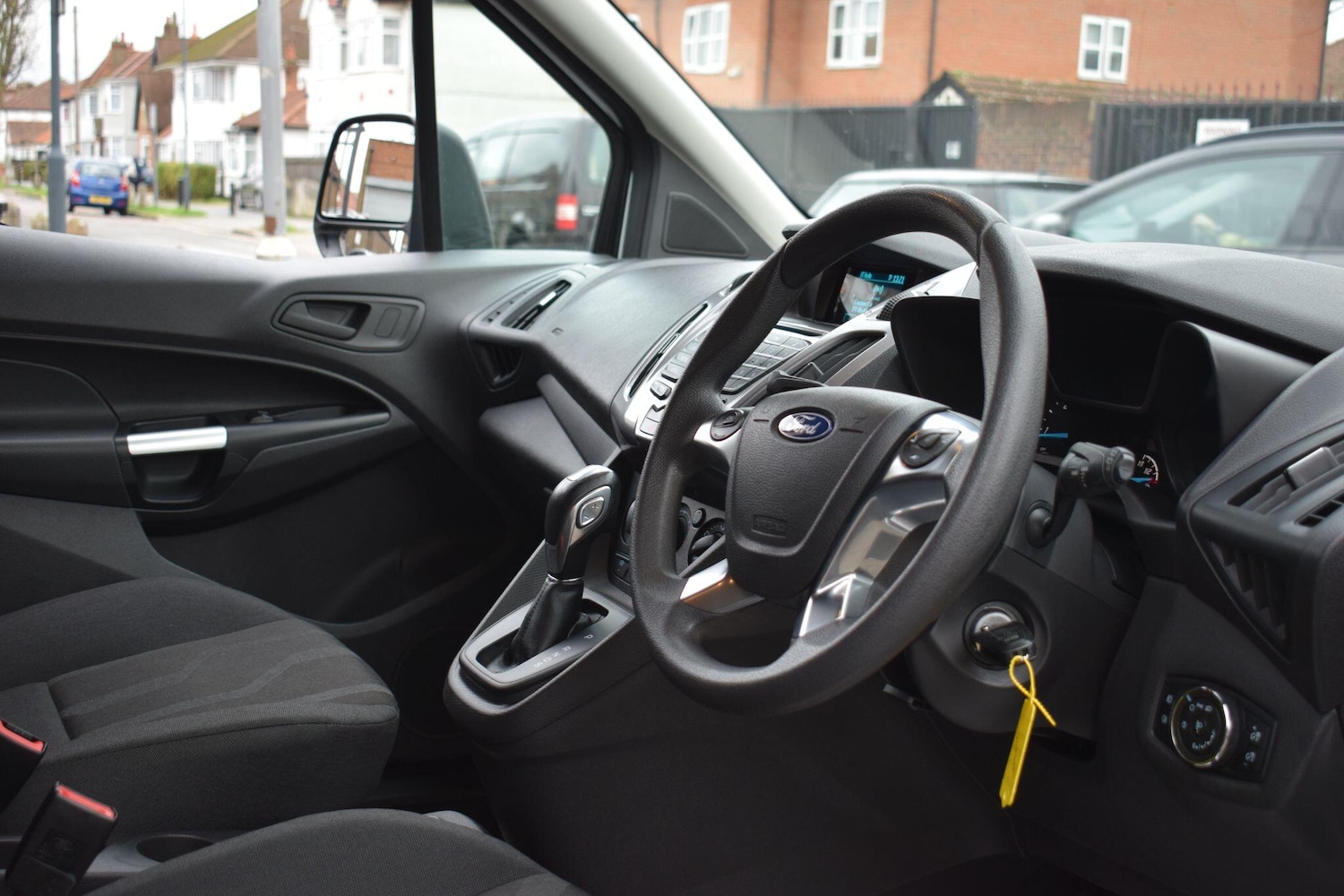 Used Ford Grand Tourneo Connect 2019 for sale - 76727308: Photo 5