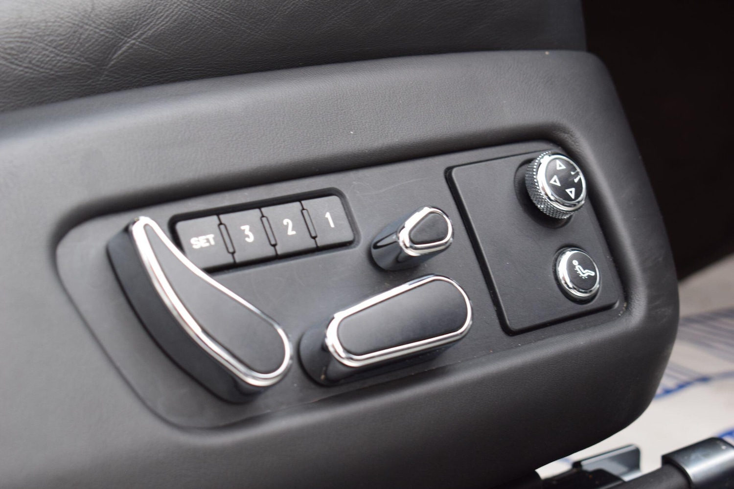 Used Bentley Continental for sale - 76175044: Photo 29