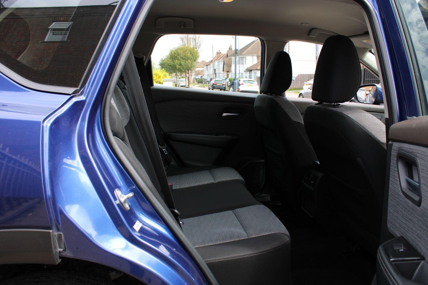 Used Nissan X-Trail for sale - 78214091: Photo 14