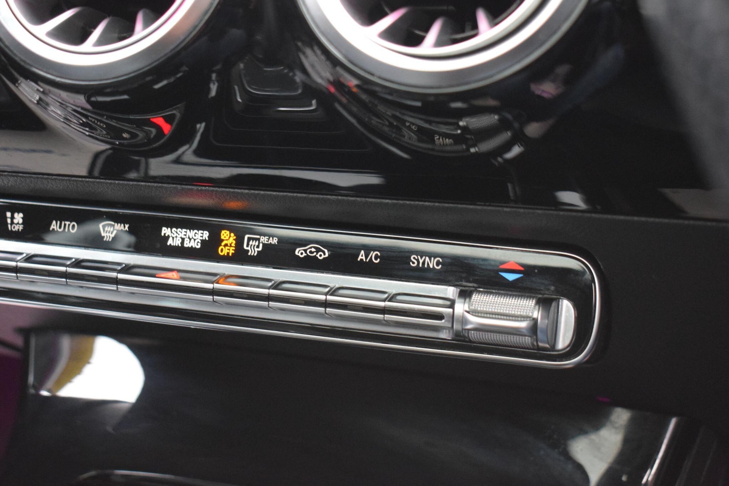 Used Mercedes-Benz CLA 2020 for sale - 77411253: Photo 30