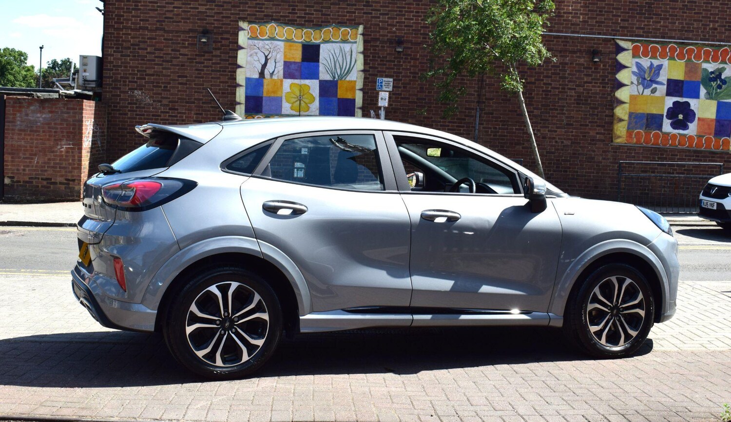 Vehicle 21