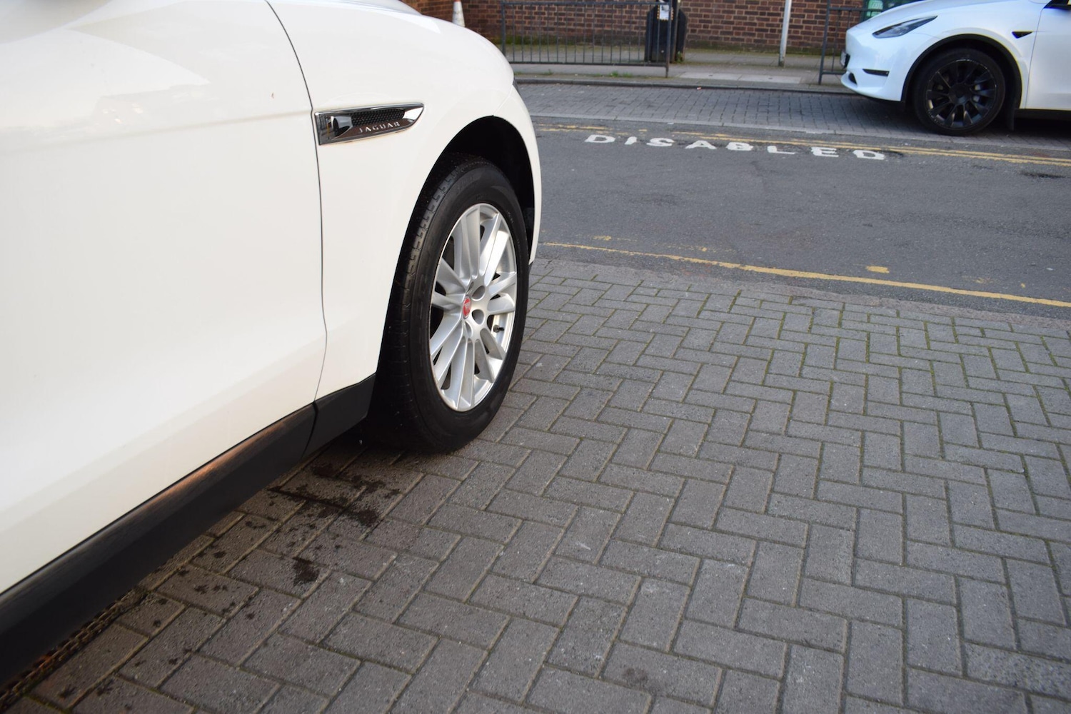 Used Jaguar F-Pace for sale - 77754183: Photo 32