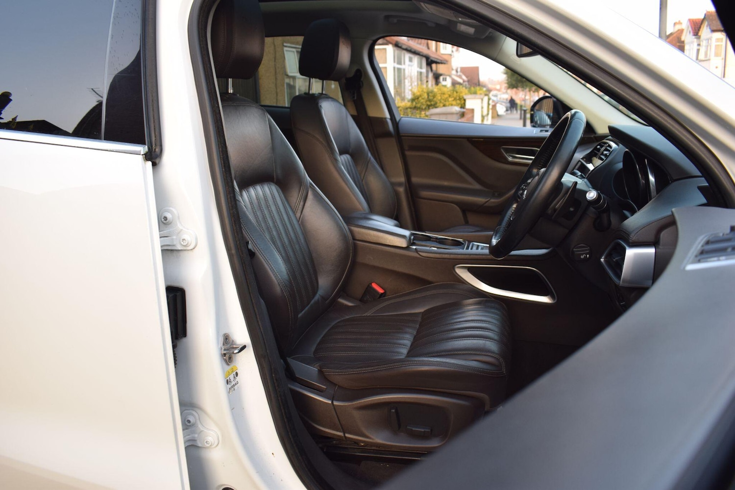 Used Jaguar F-Pace for sale - 77754183: Photo 34