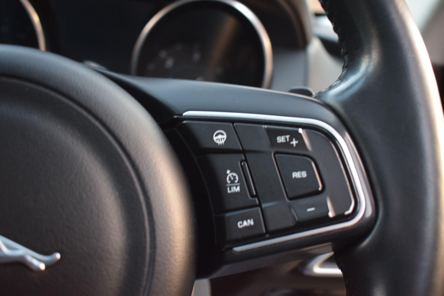 Used Jaguar F-Pace for sale - 77754183: Photo 43