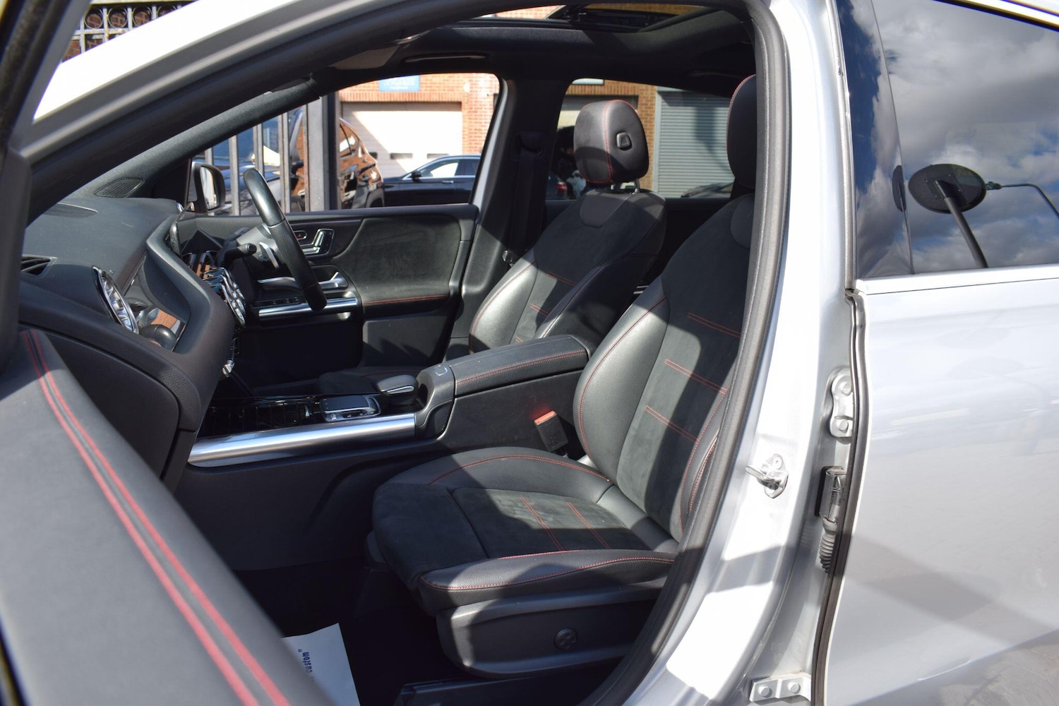 Used Mercedes-Benz B Class 2020 for sale - 75991377: Photo 11