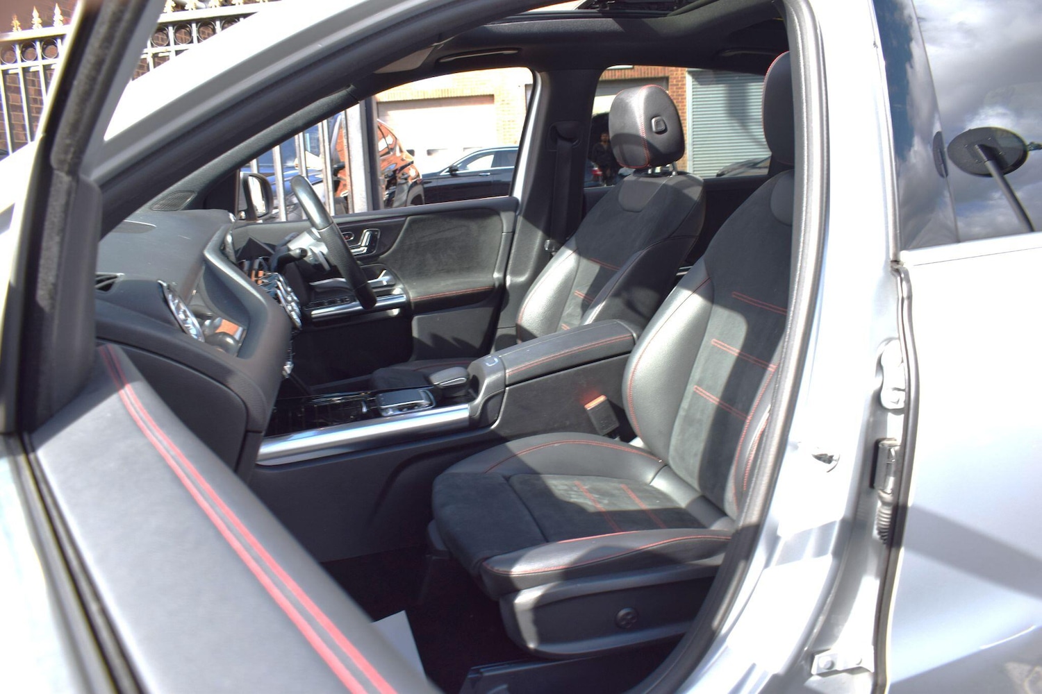 Used Mercedes-Benz B Class 2020 for sale - 75991377: Photo 8