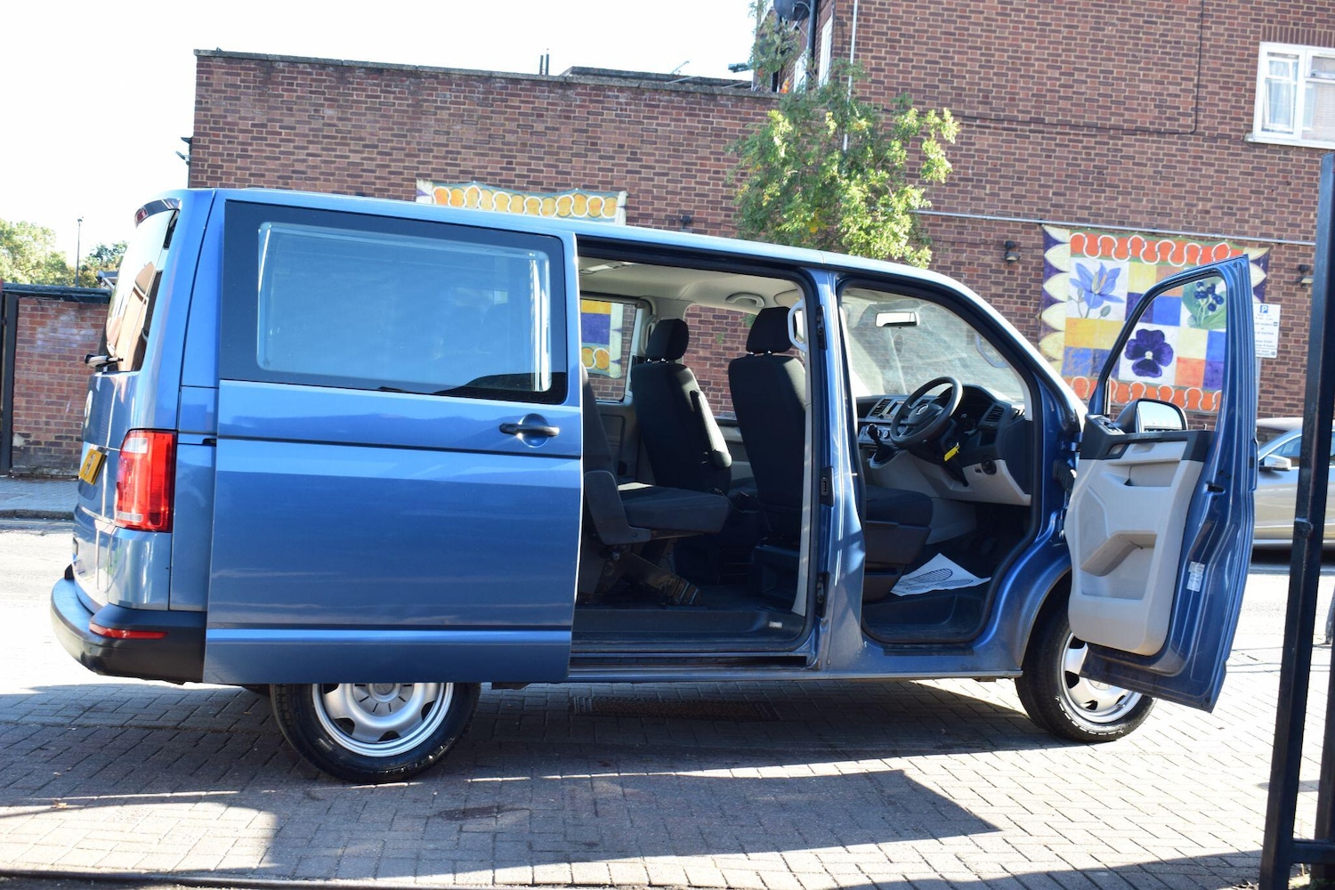 Used Volkswagen Transporter Shuttle 2019 for sale - 76189252: Photo 18