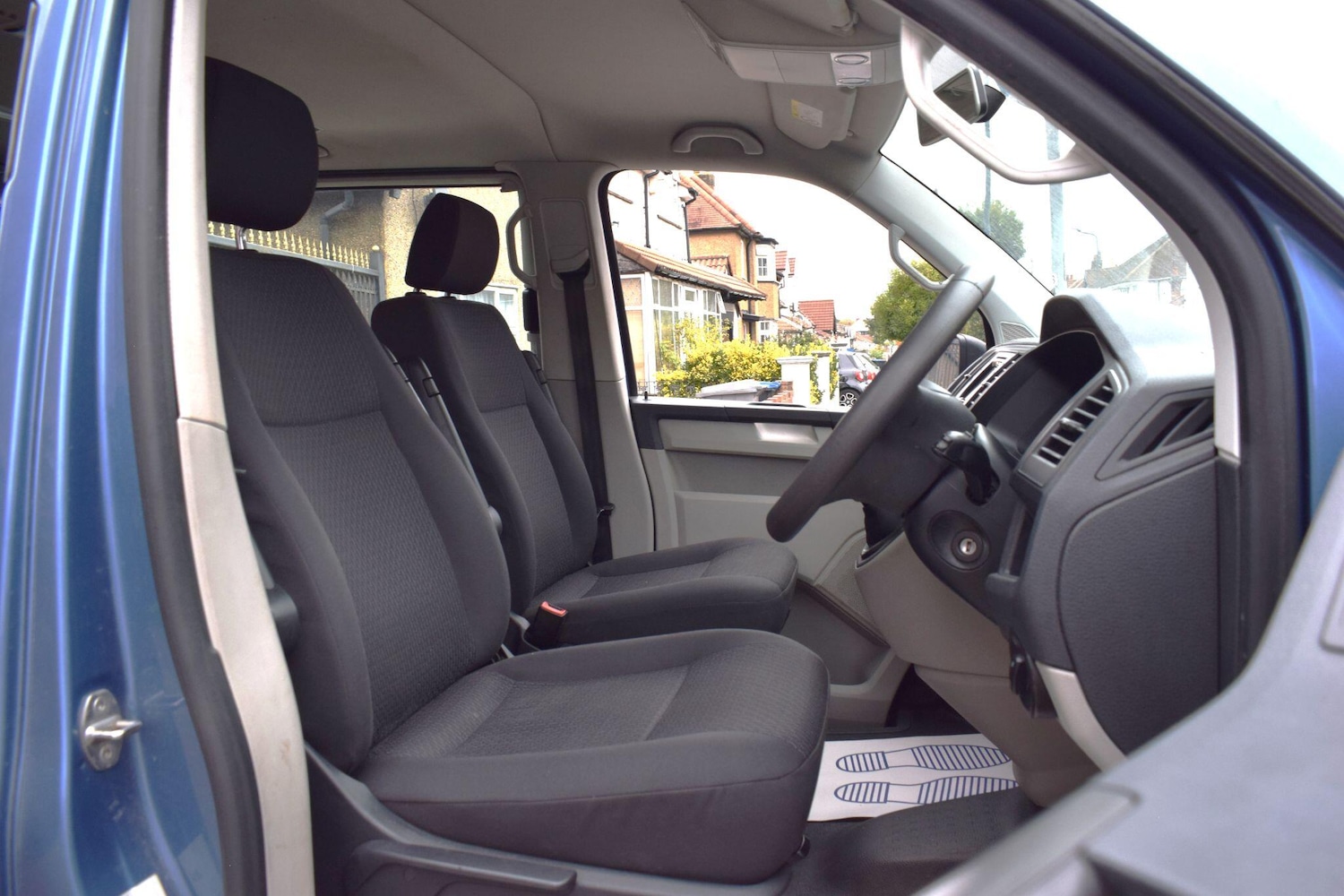 Used Volkswagen Transporter Shuttle 2019 for sale - 76189252: Photo 28