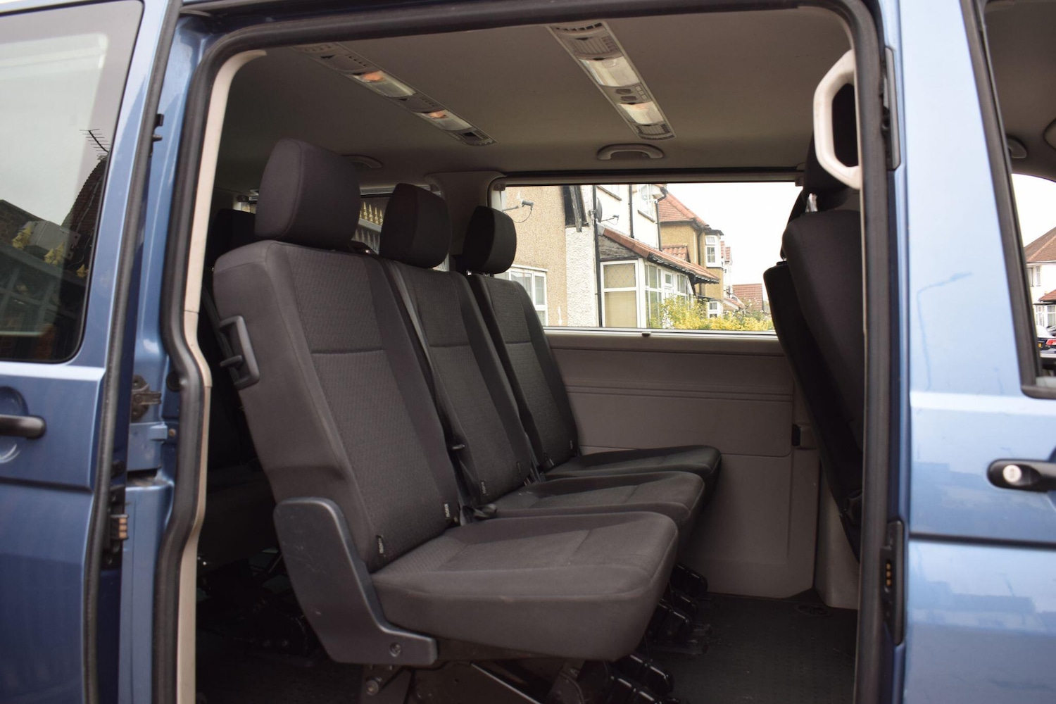 Used Volkswagen Transporter Shuttle 2019 for sale - 76189252: Photo 30