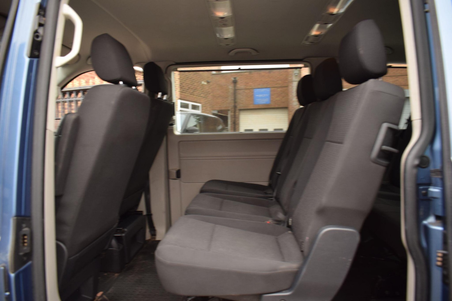 Used Volkswagen Transporter Shuttle 2019 for sale - 76189252: Photo 32