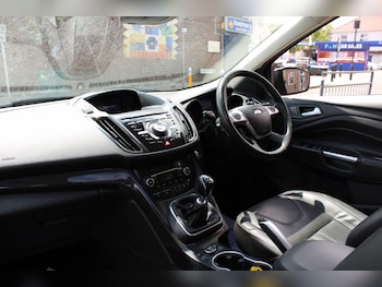 Used Ford Kuga 2015 for sale - 79034151: Photo
