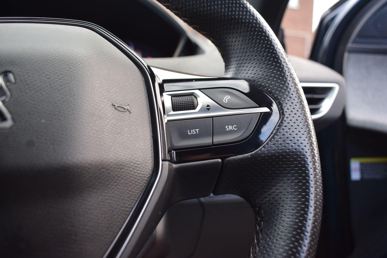 Used Peugeot 5008 2022 for sale - 76473718: Photo 17